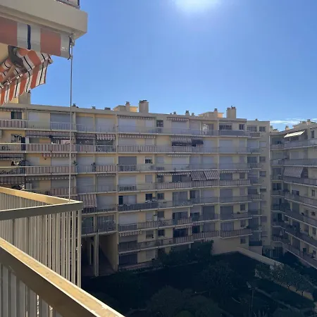 Apartmán Grand T2 Calme Avec Balcon, Proche Plages Et Gares Menton