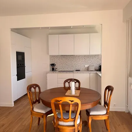 Διαμέρισμα Grand T2 Calme Avec Balcon, Proche Plages Et Gares Μεντόν